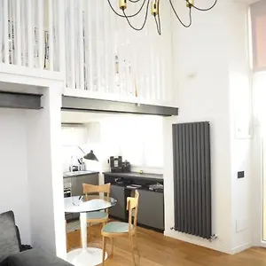  Apartamento Via Lecco, Italia