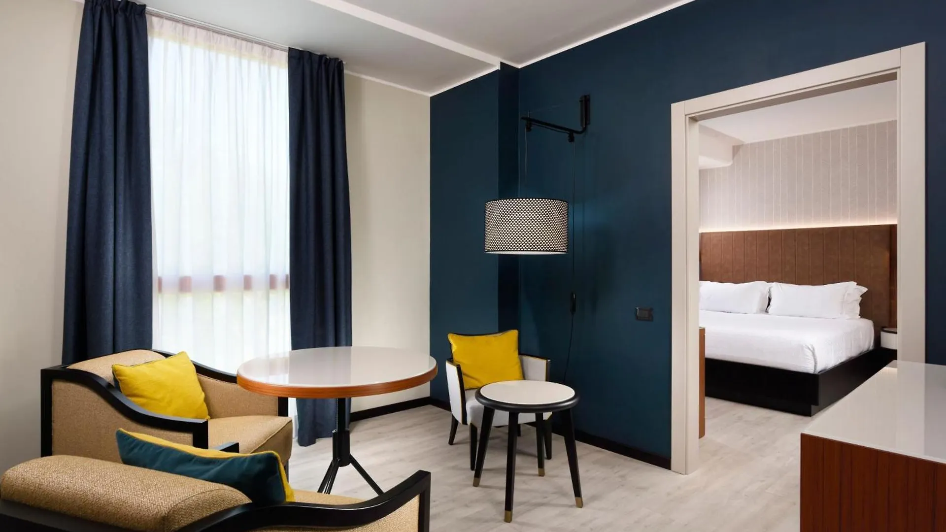 Four Points By Sheraton Siena 4*,
