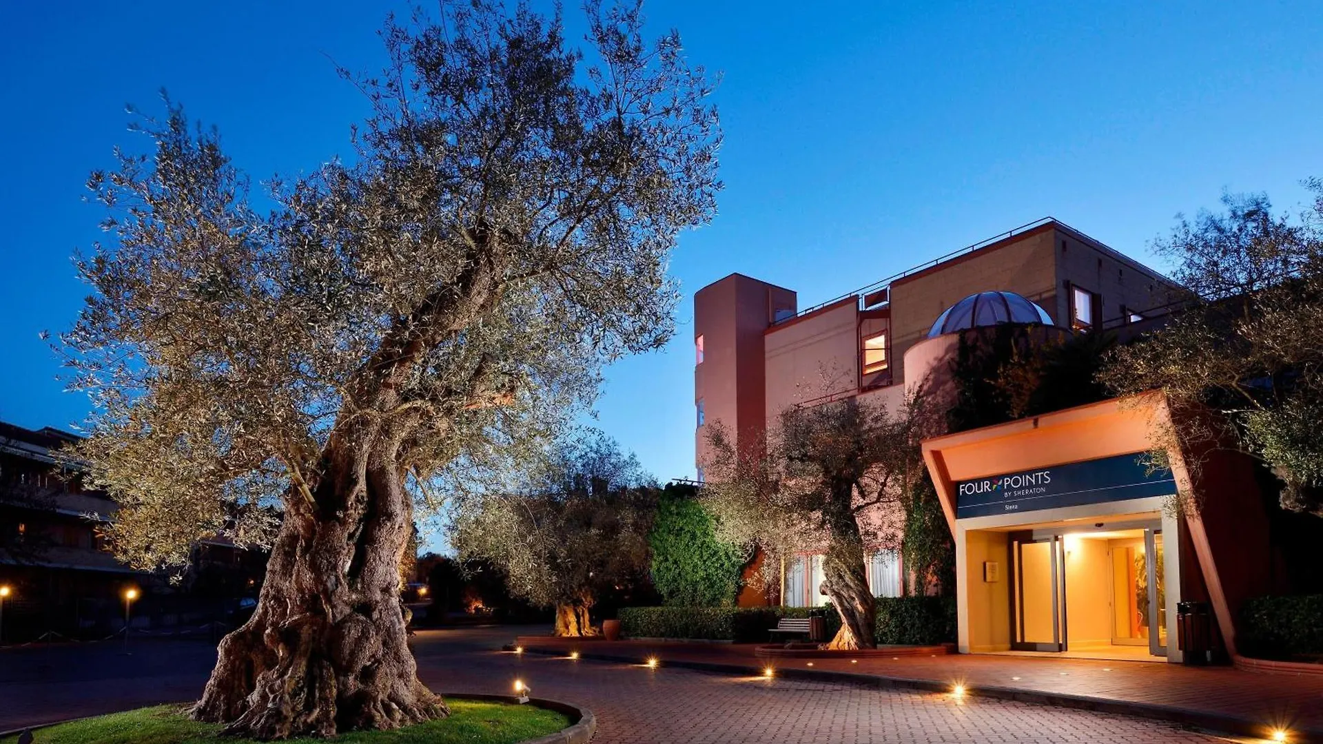 Four Points By Sheraton Siena 4*,  Italy
